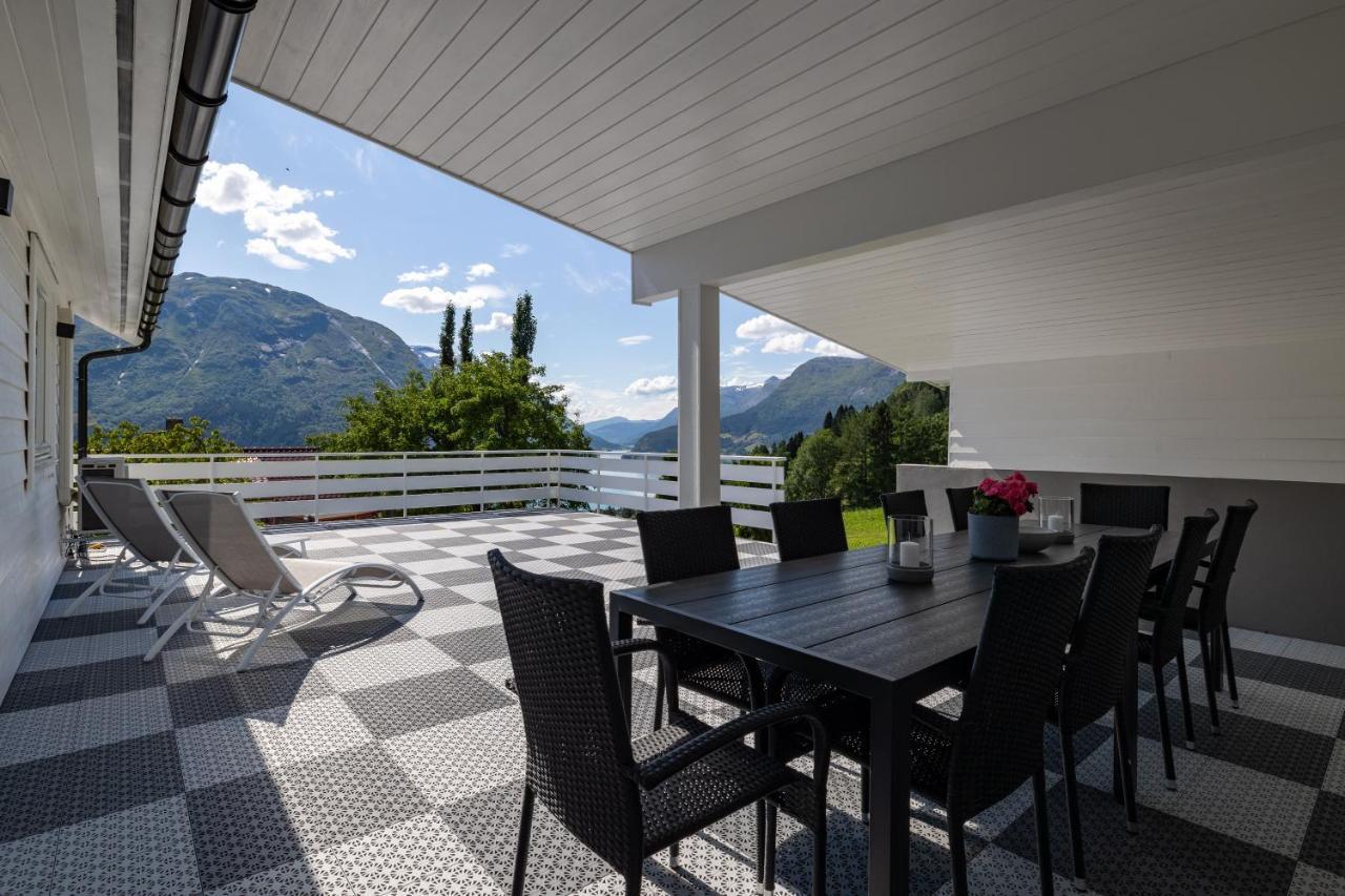 Flotunet - Jornhuset Stryn Bagian luar foto
